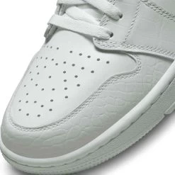 Nike Air Jordan 1 Low G Golf Shoes White/White/Pure Platinum 14 Nike Air Jordan 1 Low G Golf Shoes White/White/Pure Platinum -Pro Golf Shop nike air jordan 1 low g golf shoes white pure platinum dd9315 110 detail2 itempicture
